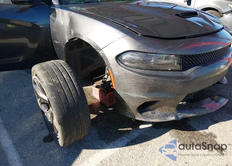 2019 Dodge Charger R/T Rwd z USA, uszkodzony, nr VIN 2C3CDXCT6KH668324